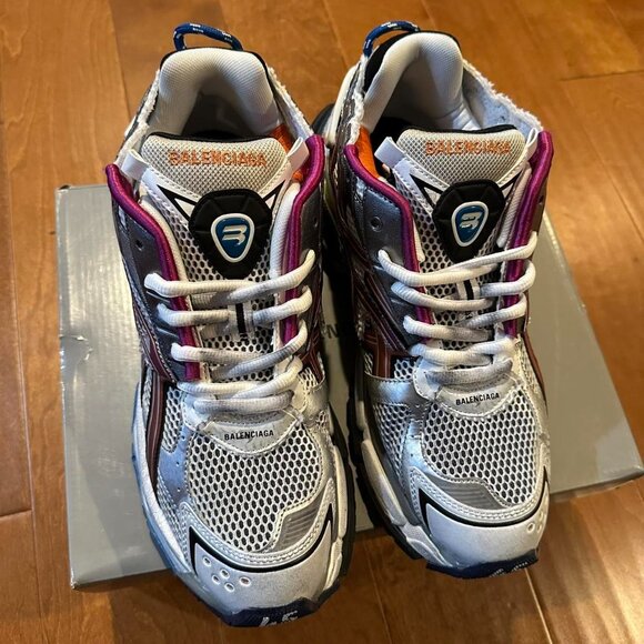 Balenciaga Men's sneakers - Picture 3 of 5